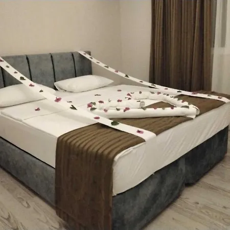 Silver Tower 2* كوشاداسيه