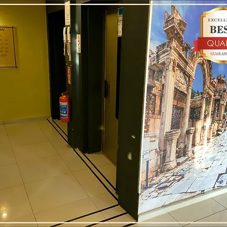 Lejlighedshotel Silver Tower 3*