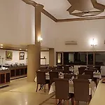 Silver Tower Aparthotel