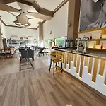 Aparthotel Silver Tower Kusadasi