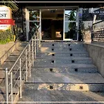 Aparthotel Silver Tower 3*