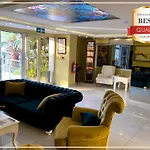 Aparthotel Silver Tower Kusadasi