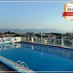 Silver Tower Aparthotel 3*