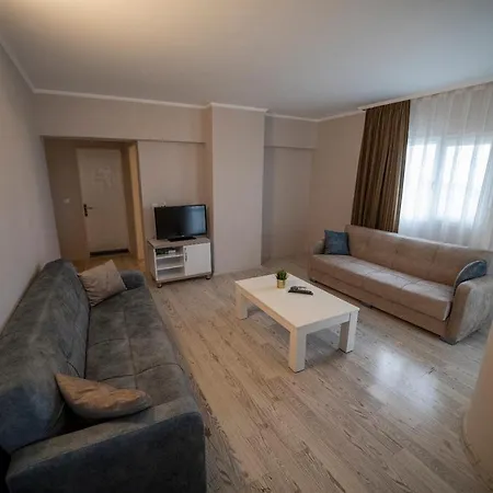 Silver Tower Aparthotel