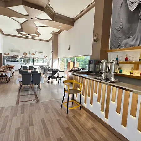 Silver Tower Aparthotel Kusadasi