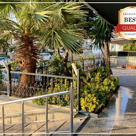 Silver Tower Hotel apartamentowy 3*