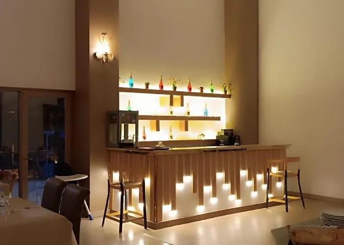 Aparthotel Silver Tower 3*