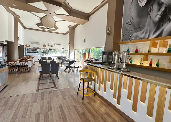 Silver Tower Aparthotel Kuşadası